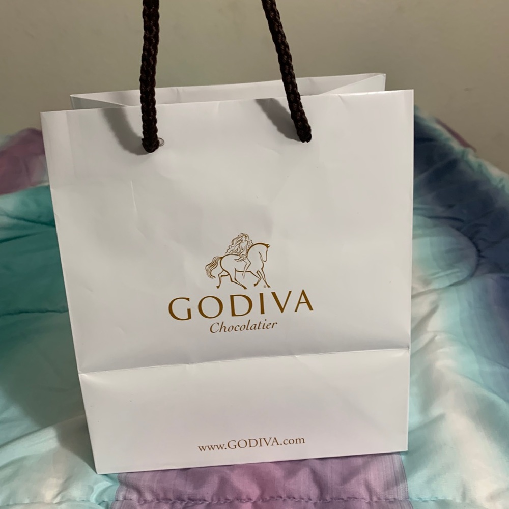 Shopping bag